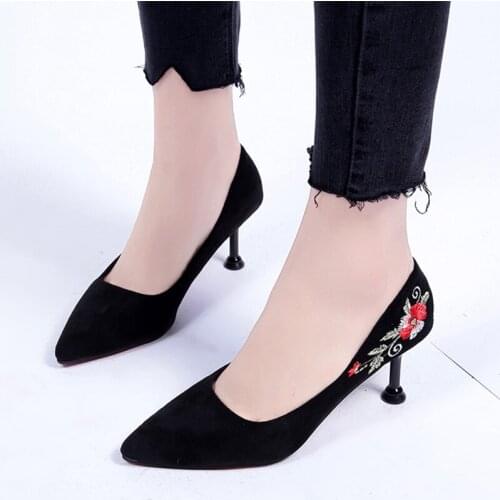 Plus Size 34-43 Women Dress Shoes High Heels Embroider Woman Shoes Pointed Toe Pumps Ol Office Ladies Shoes zapatos mujer 70L75