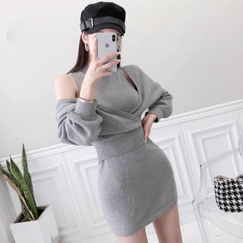 Autumn Winter New Arrival Korean Style Solid 2 Piece Set Backless Batwing Blouse and Sleeveless Mini Knitted Sweater Dress Women