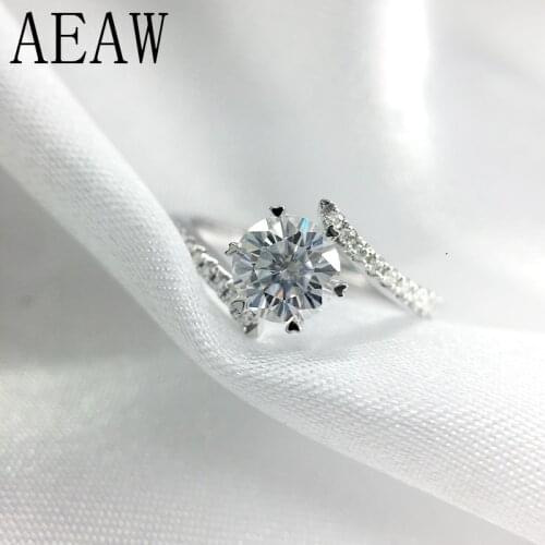 AEAW 0.8 Carat 6mm Round Cut D Color Engagement&Wedding Moissanite Diamond Ring Platinum Plated Silver