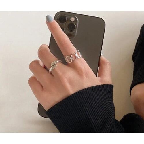 Minimalist Chain Butterfly Rings for Women New Fashion Creative Hollow Geometric Handmade Party Jewelry Gifts