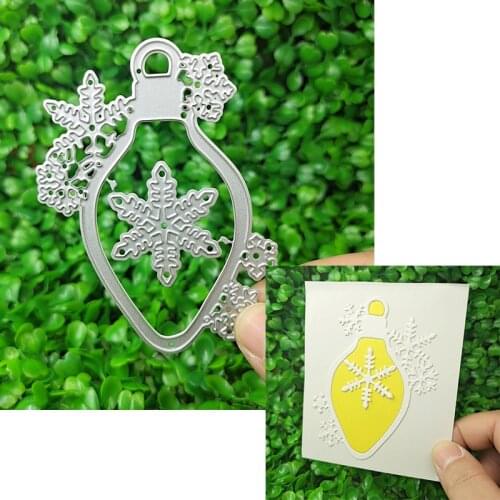 Metal cutting die is suitable for Christmas DIY scrapbook and greeting card album 3D creative snowflake hangtag note 2021 NEW