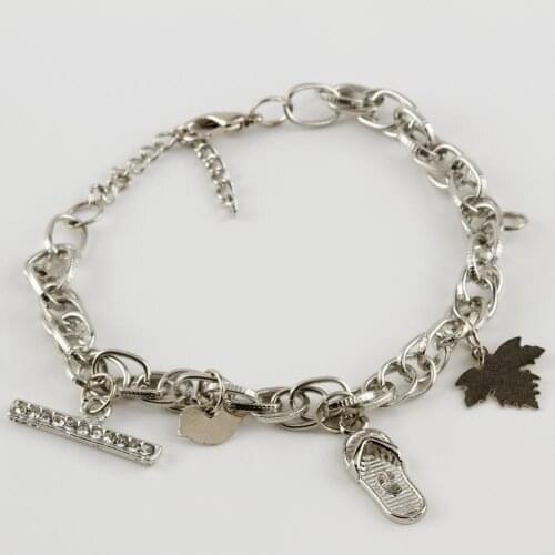 Slipper leaf Figured Chain Bracelet For special occasions Chain length is about 19 cm