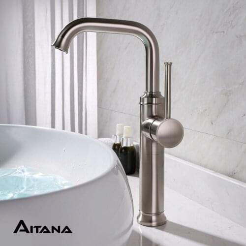 Brass cold and hot washbasin faucet washbasin faucet can rotate antique bathroom faucet