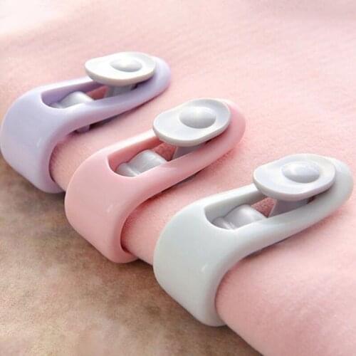 6 Pcs Non Slip Quilt Blanket Clip Duvet Quilt Clips Plastic Blankets Fastener Clip Cover Duvet Sheet Fixer Sleep Anti Run Device