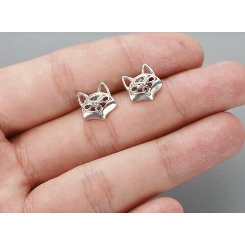 Cxwind Cartoon Hollow Animal Stud Earrings for Women Girls Minimalist Fox Earings Jewelry Accessories Gifts
