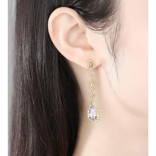 SLBRIDAL Prong Setting Cubic Zirconia TearDrop Wedding Drop Earring Bridal Dangle Earring Bridesmaids Women Girl Fashion Jewelry