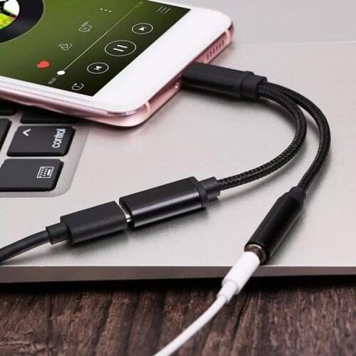 4 Colors 2 In 1 Type C To 3.5mm Converters Audio Aux Headphone Jack Charging Phone Cable Adapter for Huawei P20 P30 for Xiaomi 6