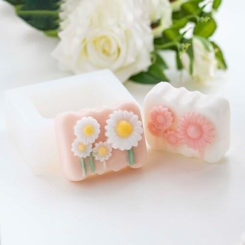 Daisy Flower Soap Mold Silicone Mold Handmade Soap Mold Aromatherapy plaster Mold