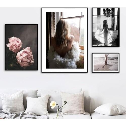 Beach Footprints Landscape Wall Art Wheat Canvas Painting Nordic Girl Posters and Prints Wall Pictures for Living Room Decor