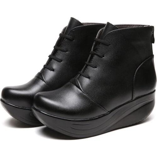 Handmade Women Snow Boots Platform Winter Warm Genuine Leather Shoes Woman Lace Up Botas Mujer Black Ankle Boots Plus Size 42 43