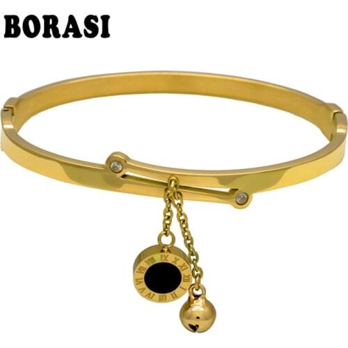 Roman Letter two-sided Shell Pendant With Bells Female Bracelets & Bangles Fashion Jewelry Design Women Stainless Steel Bracelet