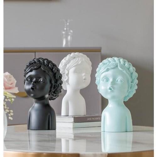 Nordic Cute Girl Resin Figurines Sculpture Craftswork Art Creative Home Living room TV Cabinet Desktop Ornaments Decoration