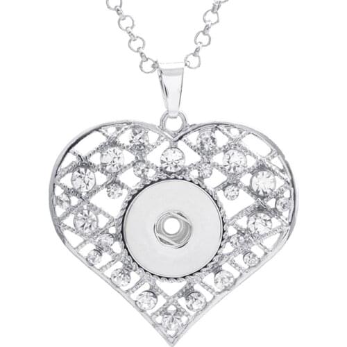 Hot sale XL0004 Hollow Rhinestone heart DIY snap Pendant necklace fit 18mm snap buttons fashion DIY Fittings for snap jewelry