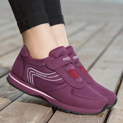 Women Shoes Super Light Sneakers For Women Vulcanize Shoes Sport Basket Femme Walking White Sneakers Women Casual Tenis Feminino