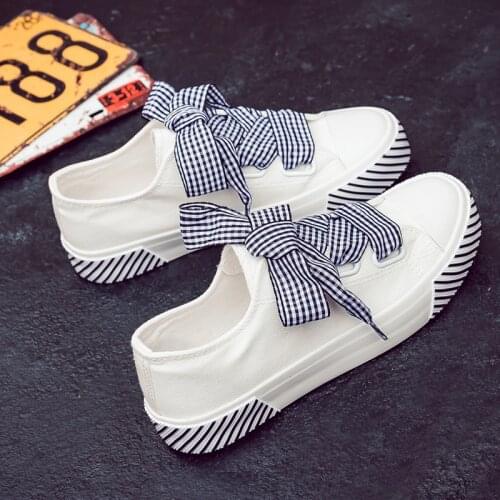 2021 Spring New Canvas Shoes Womens Shoes Fashion Ribbon Small White Shoes Students Classic Street Casual Shoes