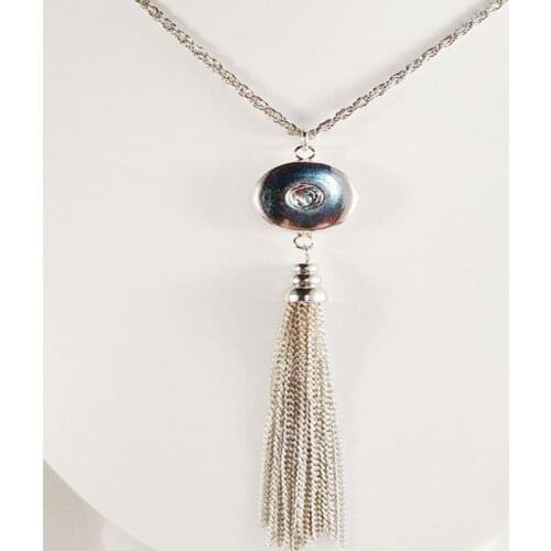 Fashion Classic Choker Tassel Necklace Sliver Plated Pendant Necklaces For Women Lady Fit 18mm Snap Button Jewelry Crafts Gifts