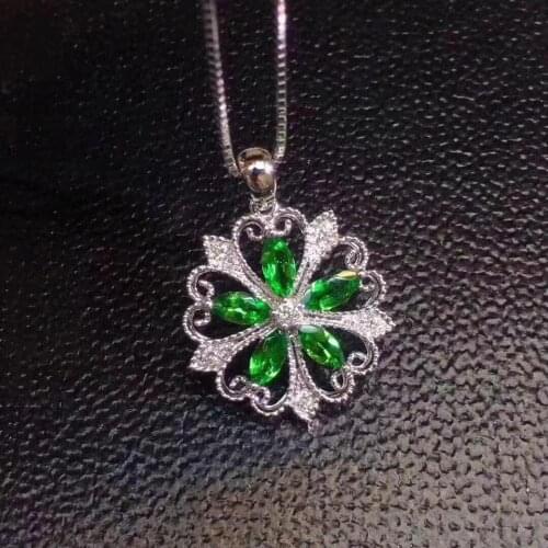 Natural Colombia Green Emerald Pendant Necklace Loving Diamond Jewelry Real Solid for Mother Thanksgiving Gift