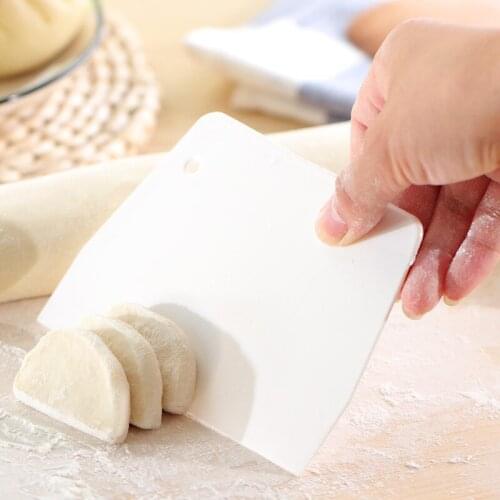 1pcs Trapezoid Pastry Spatula Smooth Cream Scraper Pizza Cake Dough Knife Butter Cutter DIY Baking Tools Kitchen Accessories