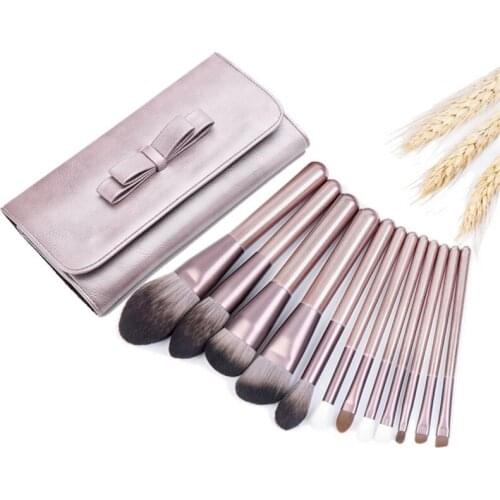 High Quality 12Pcs Makeup Brush Set Synthetic Goat Hair Powder Foundation Blush Eyeshadow Blending Lip Brush Kit with Bag Purple