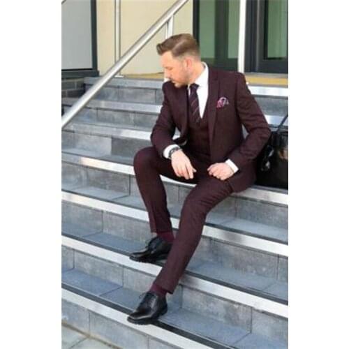 New Arrival Designs Burgundy Groom Men Suit Slim Fit 3 Piece Tuxedo Custom Fashion Prom Dinner Blazer Masculino Jacket+Pant+Vest