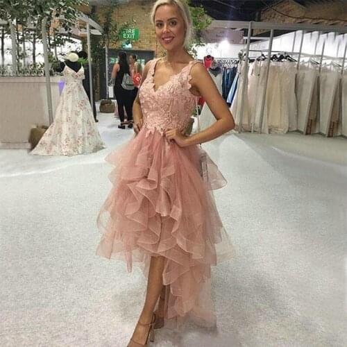 2020 Elegant Pink Prom dresses Tiered Ruffle Women V-Neck Vestido de Festa Lace Applique dress for graduation Evening Prom Dress