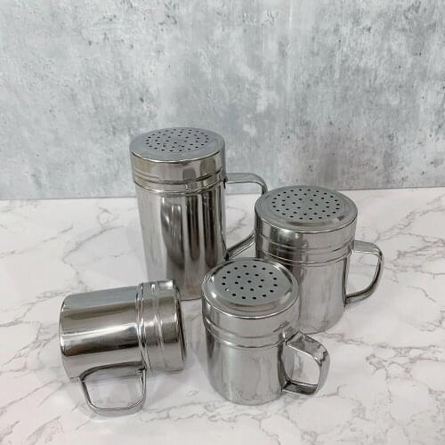 1 Pcs Stainless Steel Dredge Shaker with Handle, Spice Dispenser for Cooking Baking, Metal Versatile Seasoning Shaker