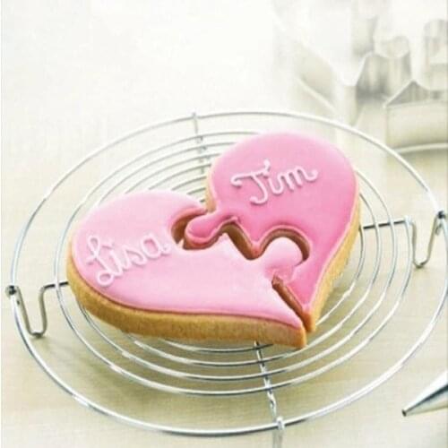 2pcs/set New Funny Love Puzzles Romantic Stainless Steel Cake Cookies Mold Left Right Heart