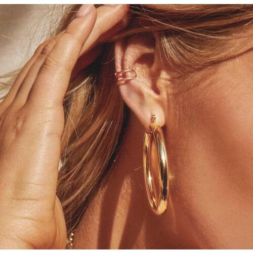 Charm Earrings Hoops Bold Round Metal Popular Hyperbole Valentine 2020 Hot Jewelry For Women Accessories Wholesale