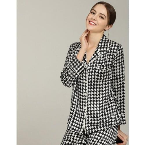 Wholesale High quality spring and summer hot saleing women silk long sleeve printed lapel two-piece home service suit