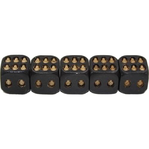 Funny Design Skull Dice Gambling Dice Tower Universal Six Sided D6 Dice 3D Skeleton Dice Portable Games Accessory