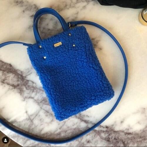 Women Winter Soft Warm Shoulder Messenger Bag New Fashion Plush Handbags Ladies Designer Casual Small Tote Bags Blue Beige Purse