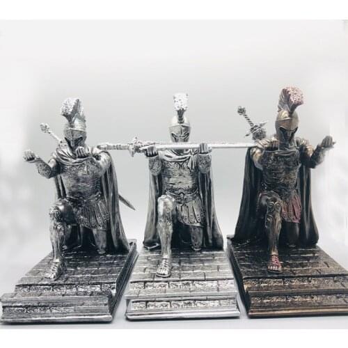 Knight Pen and Phone Holder Executive Soldier Figurine Pencil Stand for Office Accessories Pen Stand Desk Organizer
