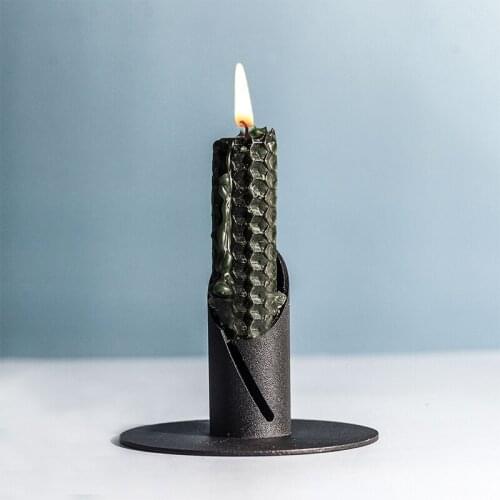 European Style Wrought Iron Retro Simple Small Black Candle Holder Aromatherapy Container Put Candle Base Unique Home Decoration
