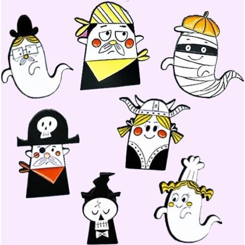 2021 New Arrival Cartoon Pirate Ghost Chef Enamel Pendant Childrens Cute Comic Character Bandage Pumpkin Hat Badge Jewelry Gift