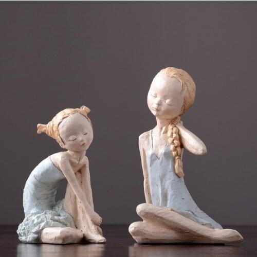 WU CHEN LONG Nordic Cute Girl Art Sculpture Decor Elegant Beauty Figure Statue Figurine Resin Crafts Home Decoration Gift R4761