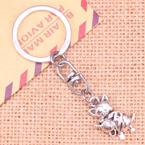New Fashion Keychain 25x15mm cat yarn ball Pendants DIY Men Jewelry Car Key Chain Ring Holder Souvenir For Gift