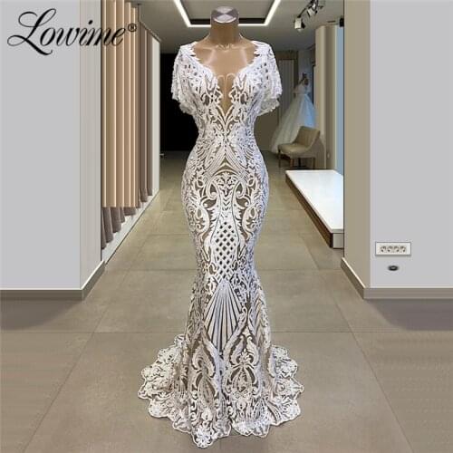 Lace V Neck Arabic Evening Dress New Arrival Robe Soiree Dubai Mermaid Prom Dresses 2020 Short Sleeves Beaded Party Gowns
