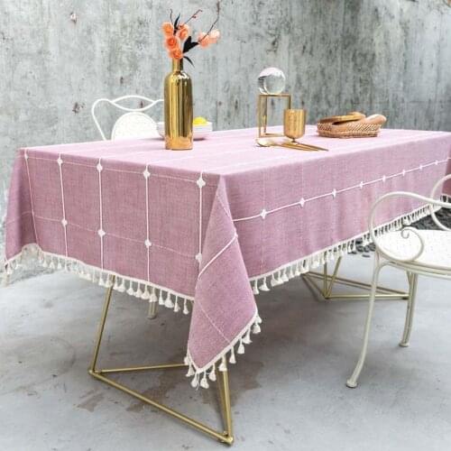 Marchtimee Jacquard Tablecloths On The Table