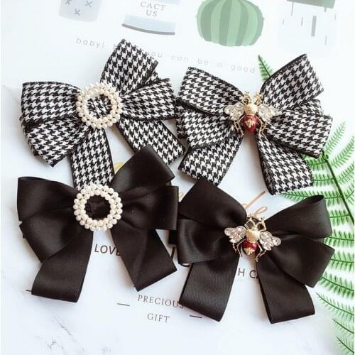 I-Remiel Fashion New School Style Girl Ribbon Brooch Bow Tie Fabric Bee Student Uniform Clothing Stewardess Bank Tie Accessories