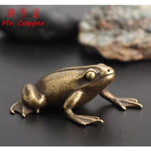 Brass Small Frog Miniatures Figurines Vintage Handmade Copper Animal Ornaments Home Decor Living Room Desktop Decorations Crafts