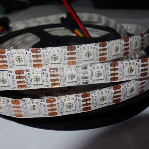 IP65 white pcb 4M DC5V APA-102C addressable led pixel strip;60leds/m with 60pixels/m;waterproof in silicon coating