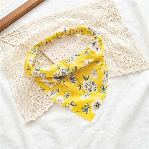 Oaoleer Prints Triangle Bandanas Hairband Elastic Hair Bands for Women Girls Turban Bandanas Hair Accessories Headwear