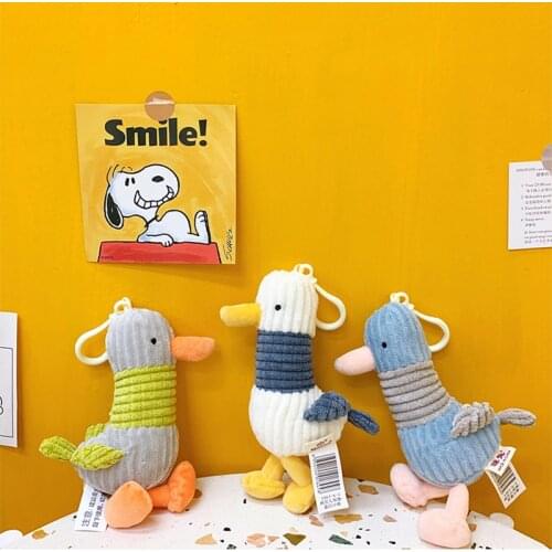 Cute Stuffed Toy Duck Keychain Cartoon Animal Doll Bag Charm with Hook Pendant KeyChain Couple Car Bag Jewelry Gift Accessories