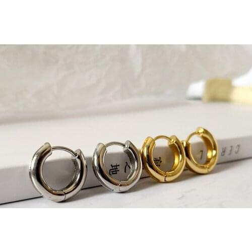 CHUANGU 2019 Trendy Solid Gold Perfectly Round Huggie Earrings Minimalist Earrings Small Hoops Unisex Polished Earrings Star