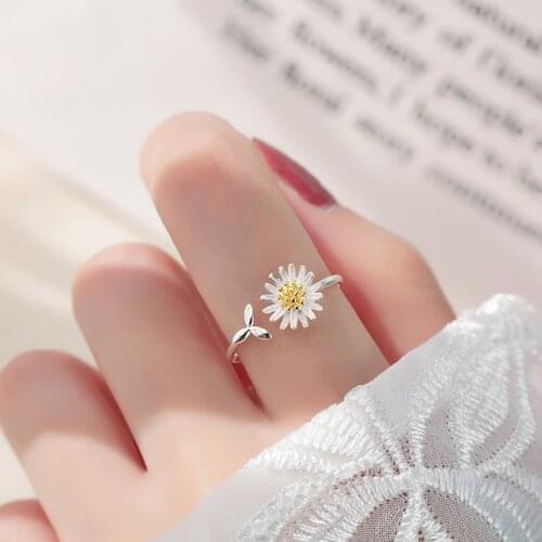 Fashion Small Daisy Sun Flower Creative Ring Female Ins Tide New Opening Adjustable Simple Design Ring