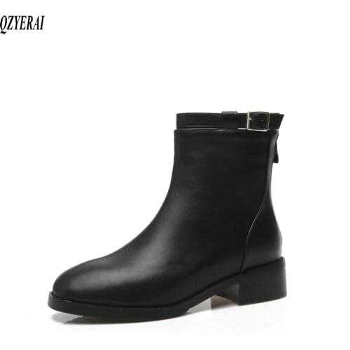 QZYERAI New winter ankle Women boots Short boots Female boots keep warm The snow boots Women shoes Size 34-43