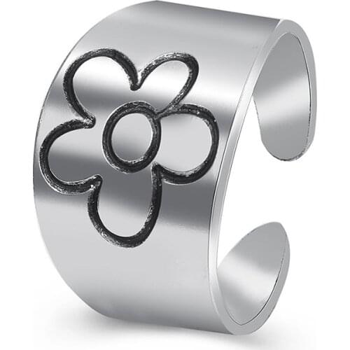 2021 New Korean Style Flower Rings for Women Punk Trendy Vintage Plum Blossom Ring Small Daisy Flower Rings Party Couple Rings