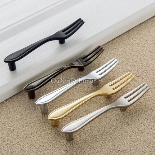 10PCS Creative Spoon / Fork / Knife Cabinet Pulls Handles Cupboard Wardrobe Drawer Kitchen Cabinet Handles DIY Decorations