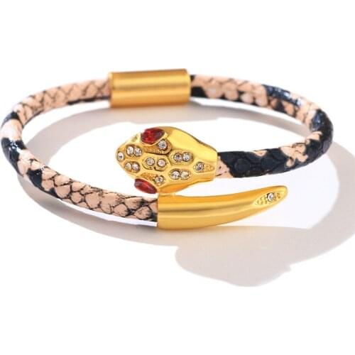 2021 New Bohemian Style High Quality Leather Bracelet for Woman Snake-shaped Bracelets In Fashion Temperament Jewelry Wholesale