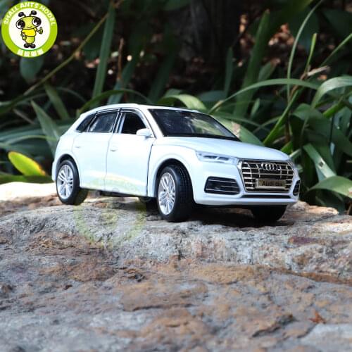 1/32 JKM Q5 Q5L Diecast Model CAR Toys for kids Lighting Sound Boys girls Gifts
